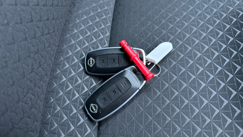 Nissan Juke 1.0 DiG-T N-Connecta 5dr Petrol Hatchback